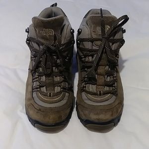 The North Face Womens Hiking Boots Size 7.5
